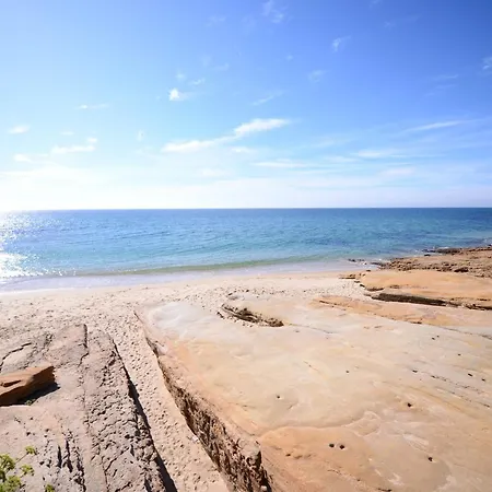 Ocean Front *